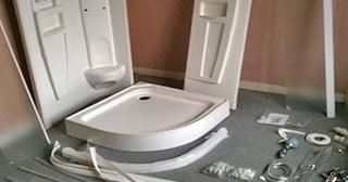 Установка и монтаж душевых кабин от 4193 руб. в Добрянке - СантехДомДбр